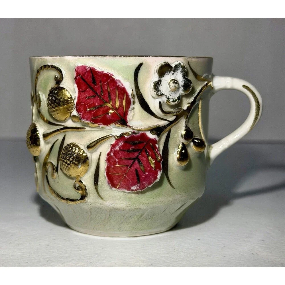 Vintage Gold Embossed Berries / Leaves / Floral German Tea Coffee Cup